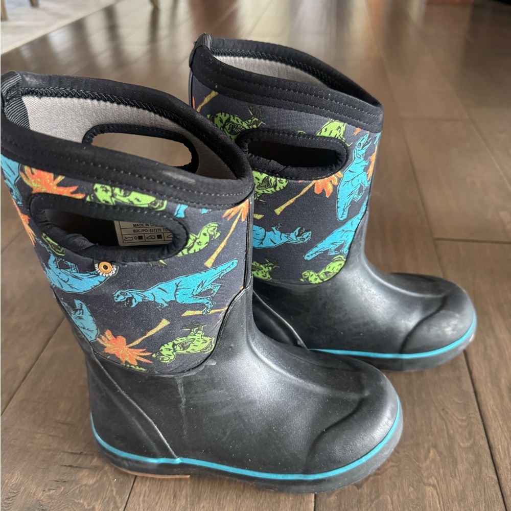 Kids Black Winter Boots with Blue & Green Dino Print